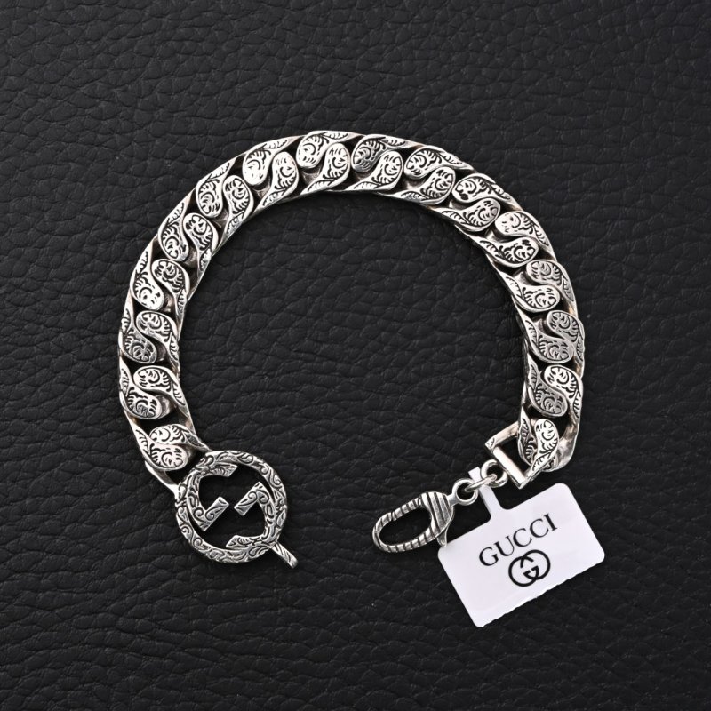 Gucci Interlocking G Cuban Link Silver Chain Bracelet