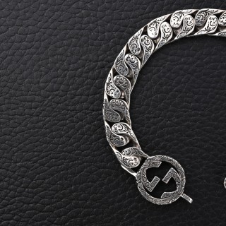 Gucci Interlocking G Cuban Link Silver Chain Bracelet view 2