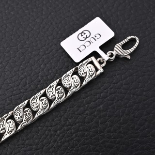 Gucci Interlocking G Cuban Link Silver Chain Bracelet view 3