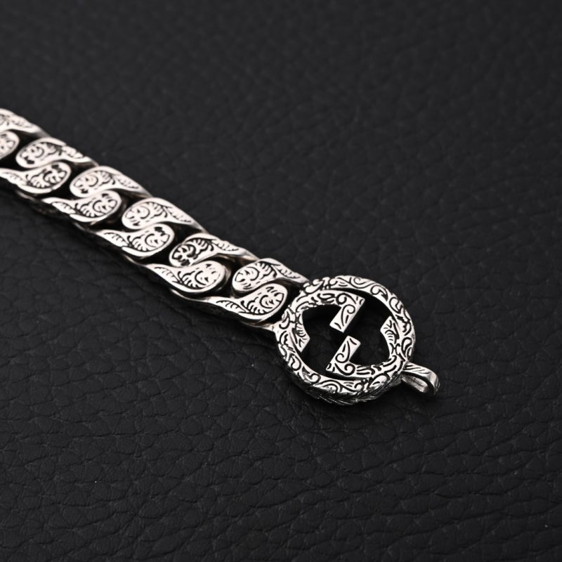 Gucci Interlocking G Cuban Link Silver Chain Bracelet view