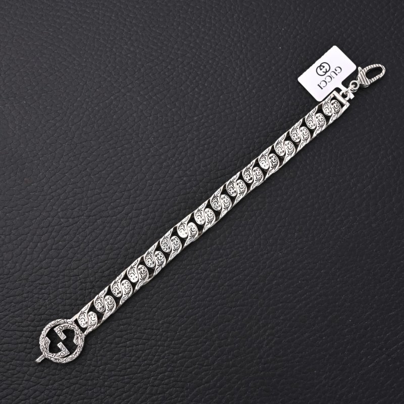 Gucci Interlocking G Cuban Link Silver Chain Bracelet view