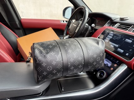 Louis Vuitton Keepall Bandoulière 35 Black Monogram Travel Bag view 8