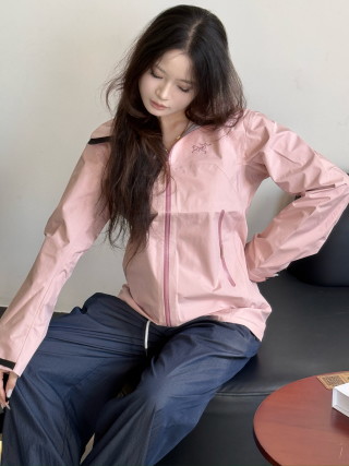 Arc'teryx Beat Jacket Misty Pink view 9