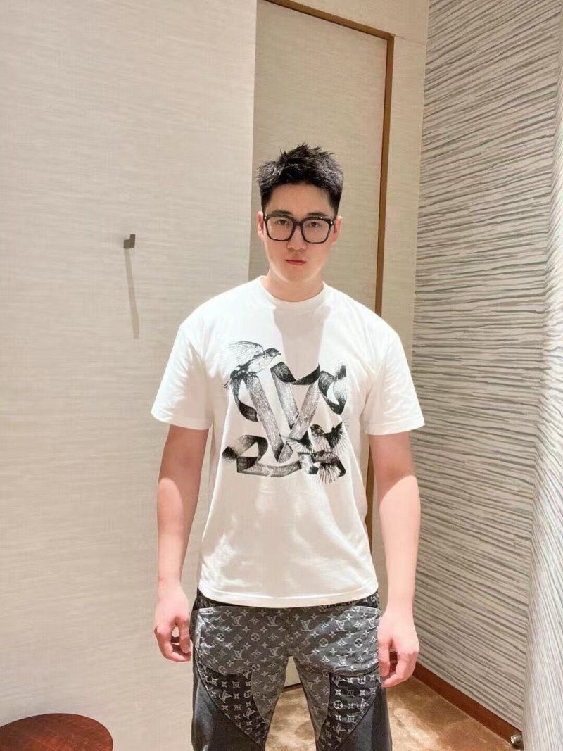 White Graphic Print Short Sleeve T-Shirt