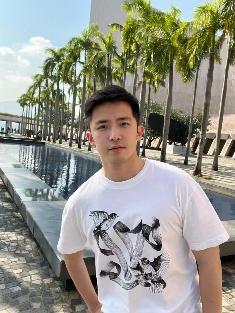 White Graphic Print Short Sleeve T-Shirt view