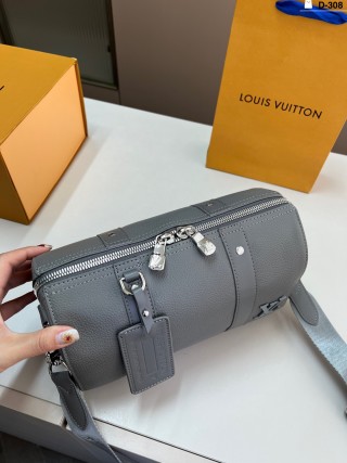 Louis Vuitton Keepall 27 Pillow Bag Grey view 5