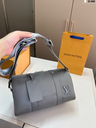 Louis Vuitton Keepall 27 Pillow Bag Grey view 6