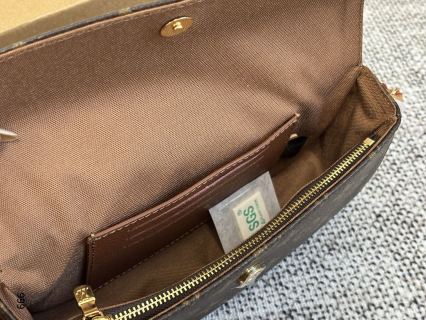 Louis Vuitton Ivy WOC Monogram Canvas Shoulder Bag view 7
