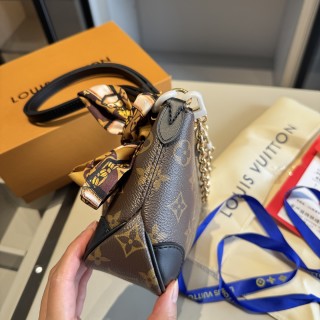 Louis Vuitton Monogram Mini Shoulder Bag with Chain view 5