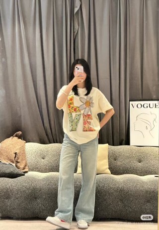 LOVE Floral Graphic Short Sleeve T-Shirt Cream view 3