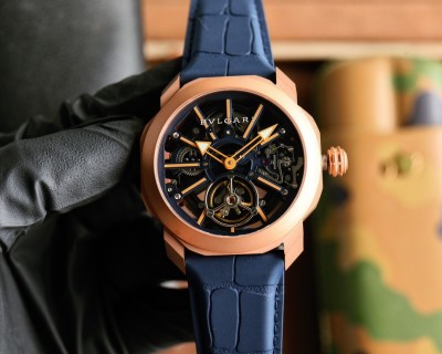 Bulgari Octo Roma Skeleton Automatic Watch Rose Gold Green view 9