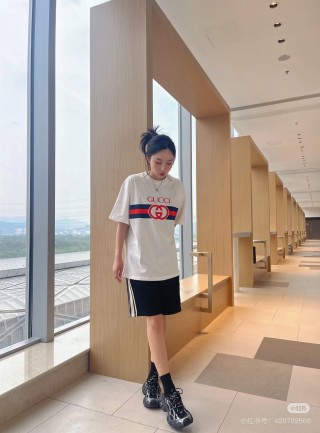 Gucci Red & Blue Stripe Logo White T-Shirt view 2