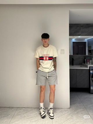 Gucci Red & Blue Stripe Logo White T-Shirt view 3