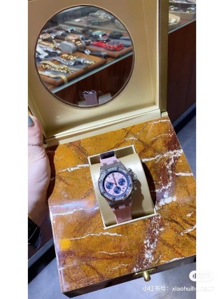 Audemars Piguet Royal Oak Chronograph Diamond Bezel White & Blue view 5