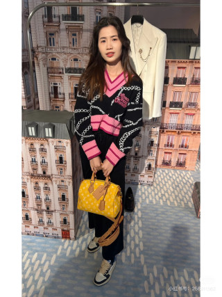 Louis Vuitton Speedy P44 Monogram Canvas Yellow view 2