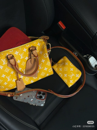Louis Vuitton Speedy P44 Monogram Canvas Yellow view 7