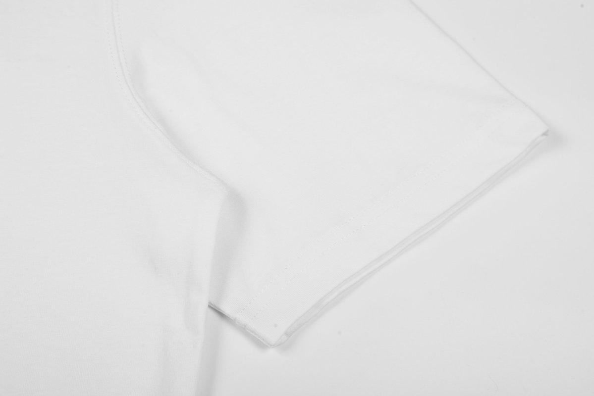 Ami Heart Logo White T-Shirt view