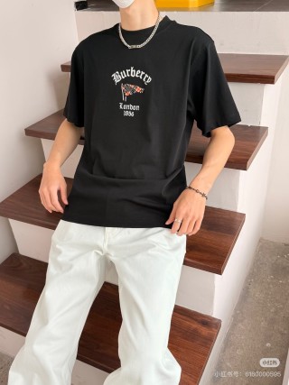 Burberry London 1856 Black T-Shirt view 6