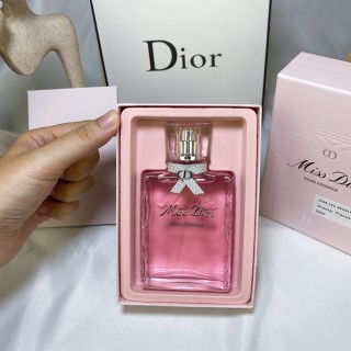 Miss Dior Rose Essence Eau de Parfum 100ml view 2