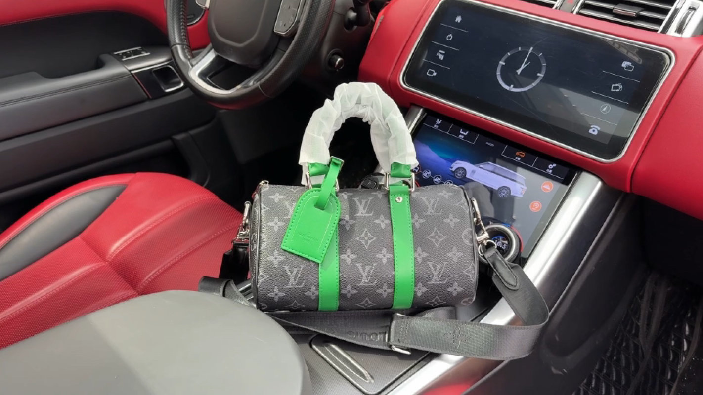 Louis Vuitton Monogram Keepall Bandouliere Green Handle Bag