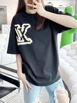 Louis Vuitton LV Logo Black T-Shirt view 2