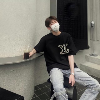 Louis Vuitton LV Logo Black T-Shirt view 5