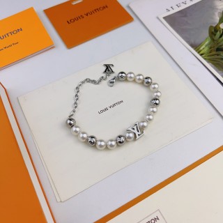 Louis Vuitton Pearl & Metal Beaded Bracelet Silver