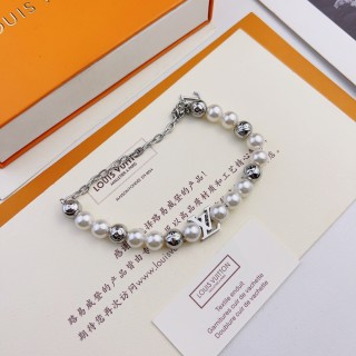 Louis Vuitton Pearl & Metal Beaded Bracelet Silver view 7