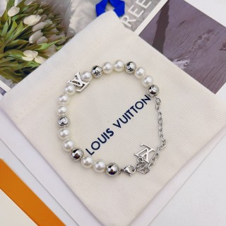 Louis Vuitton Pearl & Metal Beaded Bracelet Silver view 9