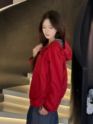 Arc'teryx Beat Jacket Burgundy Red view 7