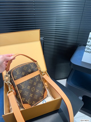 Louis Vuitton Monogram Camera Bag Crossbody - Brown/Orange view 2