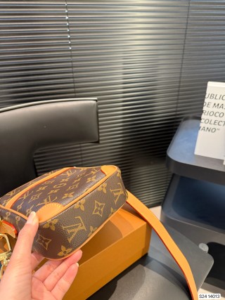 Louis Vuitton Monogram Camera Bag Crossbody - Brown/Orange view 6