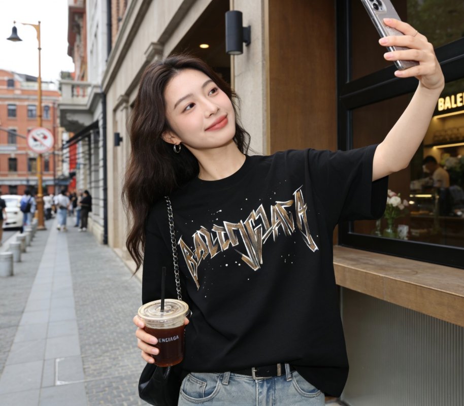 Balenciaga Black Logo T-Shirt view