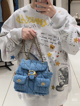 Blue Quilted Denim Shoulder Bag with Gold Chain Strap view 6