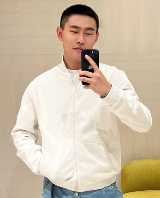 Louis Vuitton Monogram Puffer Bomber Jacket Cream view 10
