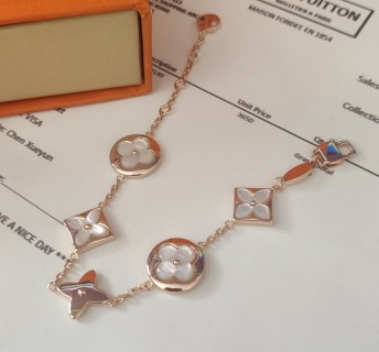 Louis Vuitton Color Blossom 18K Gold Mother-of-Pearl Bracelet view 2