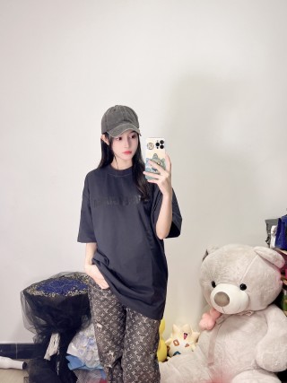 Black Oversized Graphic T-Shirt view 2