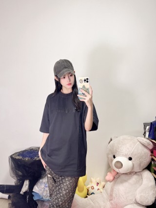 Black Oversized Graphic T-Shirt view 3