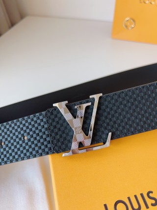 Louis Vuitton Damier Checkered Belt 40mm Black view 4