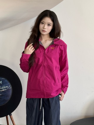 Arc'teryx Beat Jacket Magenta Purple view 5