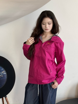 Arc'teryx Beat Jacket Magenta Purple view 6