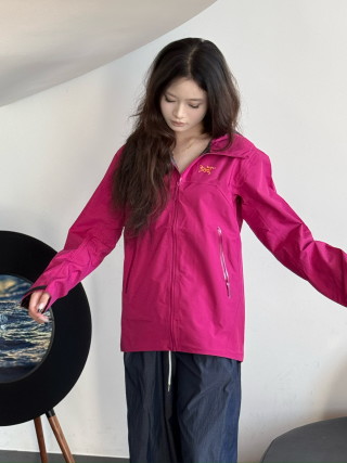 Arc'teryx Beat Jacket Magenta Purple view 9