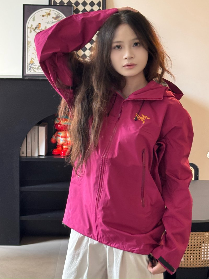 Arc'teryx Beta SL Hooded Windbreaker Jacket - Magenta