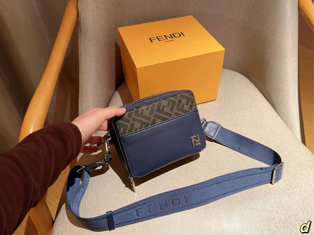 Fendi Colorblock Camera Bag Navy Blue view
