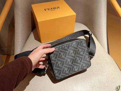 Fendi Colorblock Camera Bag Navy Blue view 8
