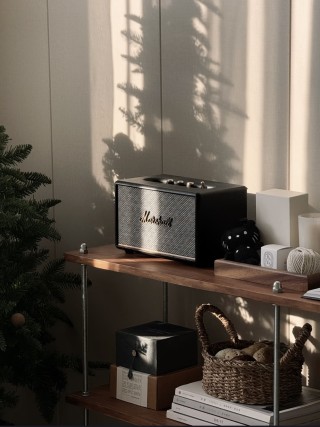 Marshall Acton III Portable Bluetooth Speaker Black view 5