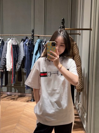 Gucci Horsebit Logo White T-Shirt view 5
