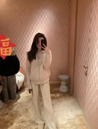 Beige Ribbed Knit Zip Cardigan view 5