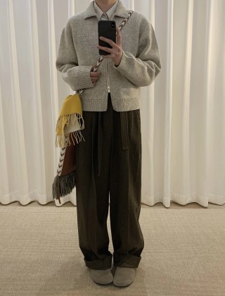 Beige Ribbed Knit Zip Cardigan view 8
