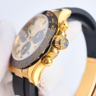 Rolex Daytona Gold Chronograph Black Rubber Strap view 3